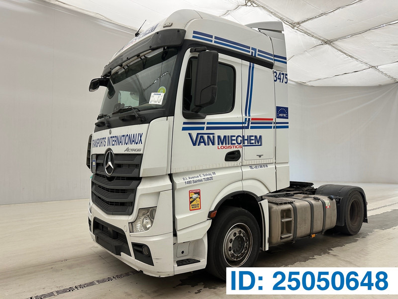 Mercedes-Benz Actros 1842 - Tractor unit: picture 1 Mercedes-Benz Actros 1842 - Tractor unit: picture 1