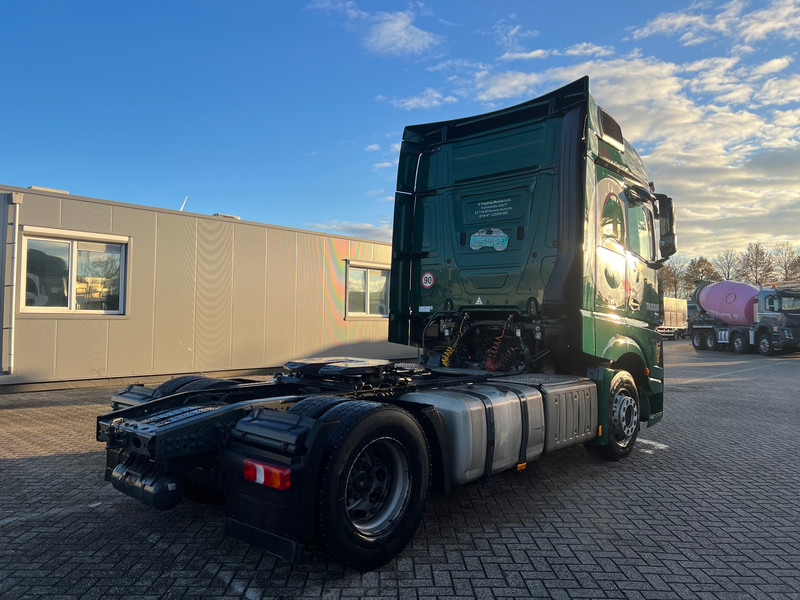Mercedes-Benz Actros 1845 BigSpace* - Tractor unit: picture 4 Mercedes-Benz Actros 1845 BigSpace* - Tractor unit: picture 4