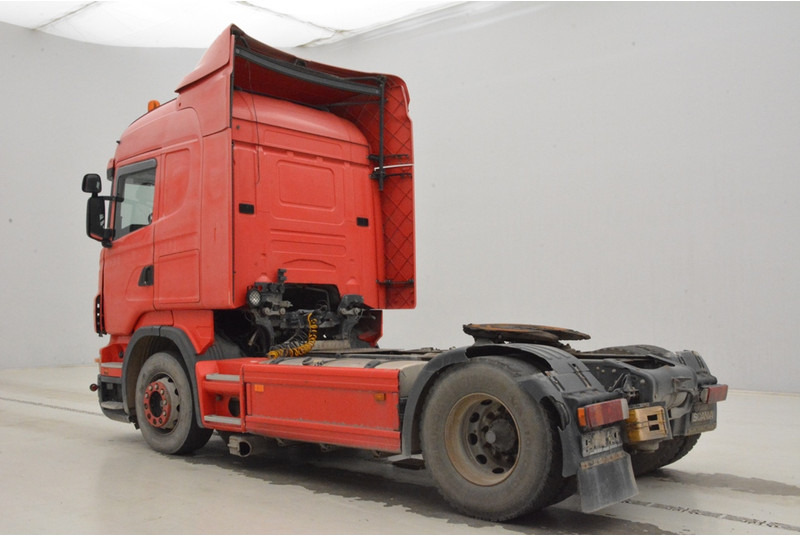 Tractor unit Scania R440: picture 6
