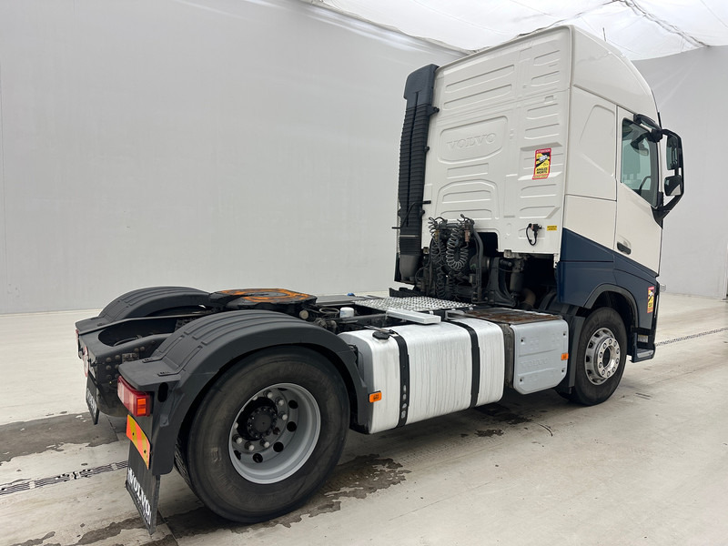 Volvo FH 420 Globetrotter - ADR - Tractor unit: picture 5 Volvo FH 420 Globetrotter - ADR - Tractor unit: picture 5