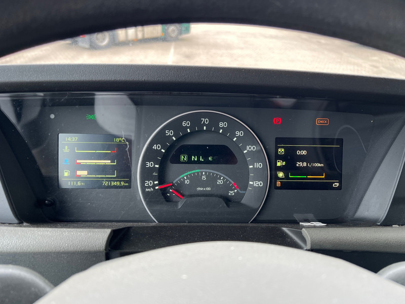 Tractor unit Volvo FH13.420 Globetrotter - ADR: picture 16