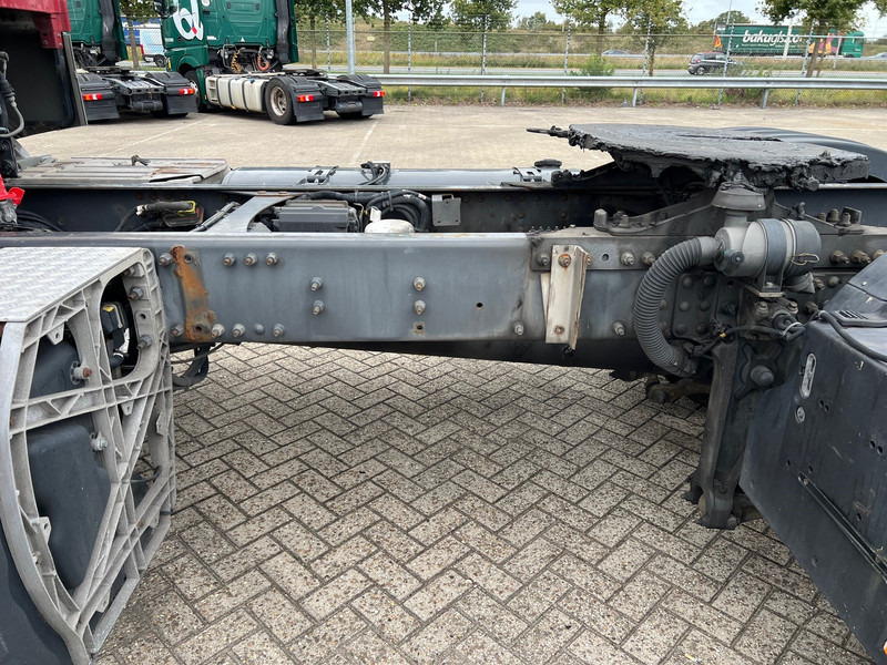 Tractor unit Volvo FH13.420 Globetrotter - ADR: picture 12