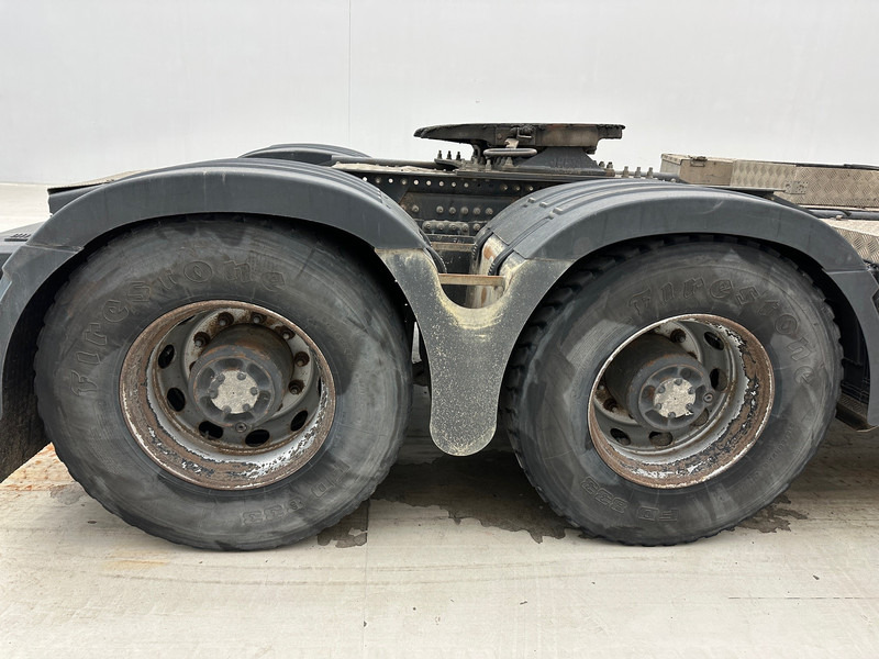Volvo FH16.750 - 6x4 - Tractor unit: picture 4 Volvo FH16.750 - 6x4 - Tractor unit: picture 4