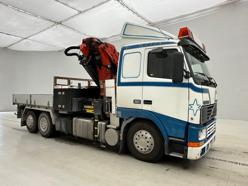 Volvo FH12.360 - 6x2 - Crane truck: picture 3 Volvo FH12.360 - 6x2 - Crane truck: picture 3