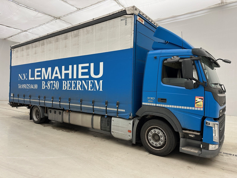 Curtainsider truck Volvo FM 330 + A&D Aanhanger: picture 11