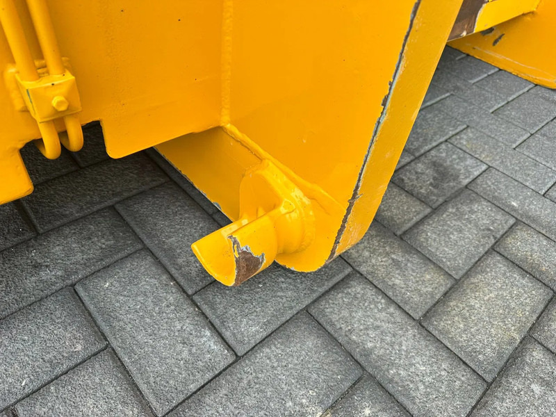 Shipping container Piet Ruizeveld AFZET CONTAINER KIPPER SYSTEEM HAAK EN KABEL: picture 12 Shipping container Piet Ruizeveld AFZET CONTAINER KIPPER SYSTEEM HAAK EN KABEL: picture 12