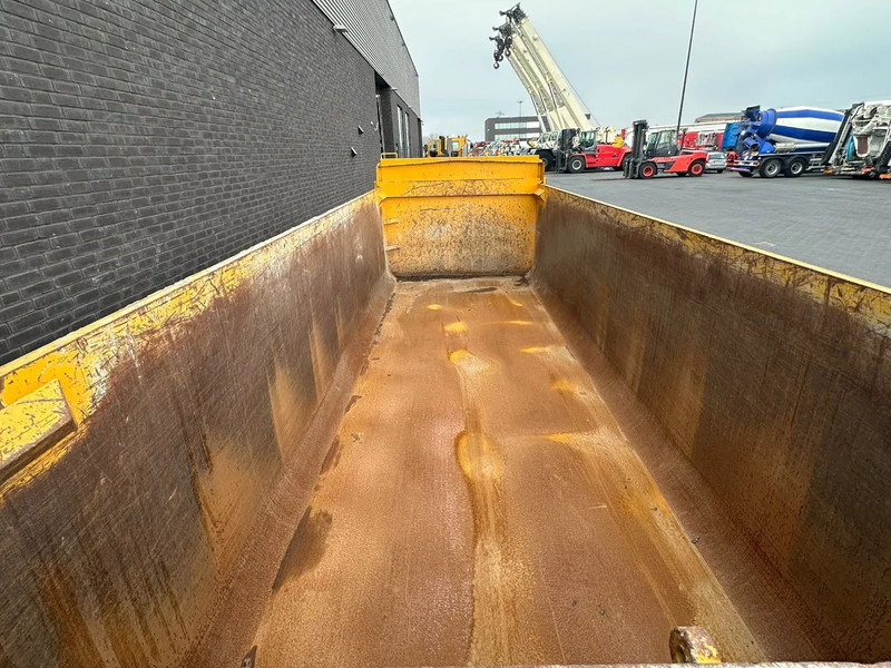 Shipping container Piet Ruizeveld AFZET CONTAINER KIPPER SYSTEEM HAAK EN KABEL: picture 10 Shipping container Piet Ruizeveld AFZET CONTAINER KIPPER SYSTEEM HAAK EN KABEL: picture 10