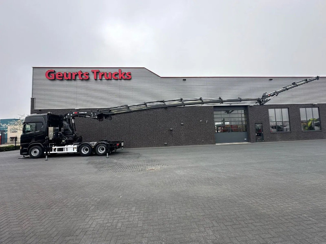 Scania R500 B6X2NB TREKKER / SATTELZUG/TRACTOR UNIT/ CA - Crane truck: picture 4 Scania R500 B6X2NB TREKKER / SATTELZUG/TRACTOR UNIT/ CA - Crane truck: picture 4
