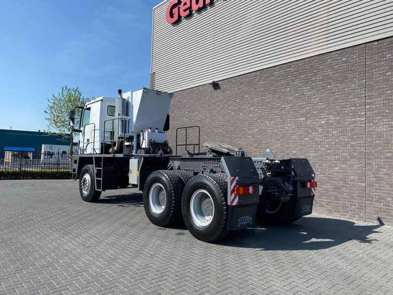 Mercedes-Benz TITAN 5560 Z52-600 F TITAN 5560 Z52-600 F 6X6 HEAVY-DUTY TRUCK - Tractor unit: picture 3 Mercedes-Benz TITAN 5560 Z52-600 F TITAN 5560 Z52-600 F 6X6 HEAVY-DUTY TRUCK - Tractor unit: picture 3