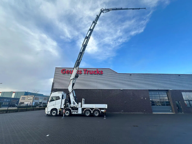 Volvo FH 16.650 8X4 TREKKER-BAKWAGEN COMBI + FASSI F1650RA.2.28 + JIB L816 KRAAN/KRAN/CRANE/GRUA - Crane truck: picture 5 Volvo FH 16.650 8X4 TREKKER-BAKWAGEN COMBI + FASSI F1650RA.2.28 + JIB L816 KRAAN/KRAN/CRANE/GRUA - Crane truck: picture 5