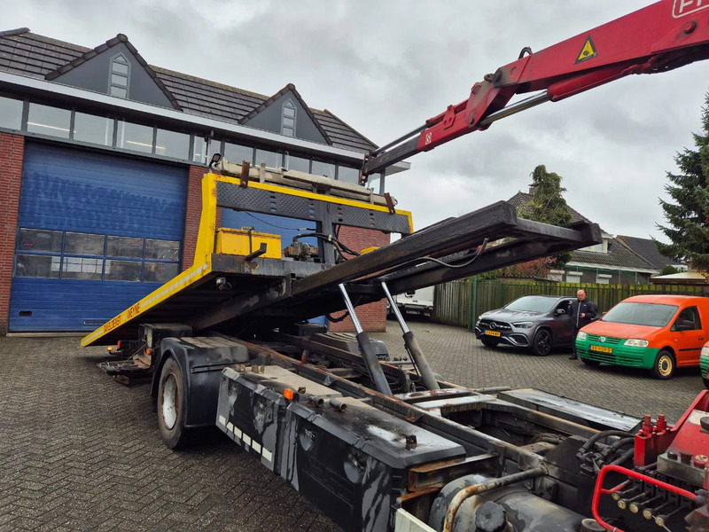 Mercedes-Benz 1324 manual gearbox. slaapcabine, kraan. - Tow truck: picture 5 Mercedes-Benz 1324 manual gearbox. slaapcabine, kraan. - Tow truck: picture 5