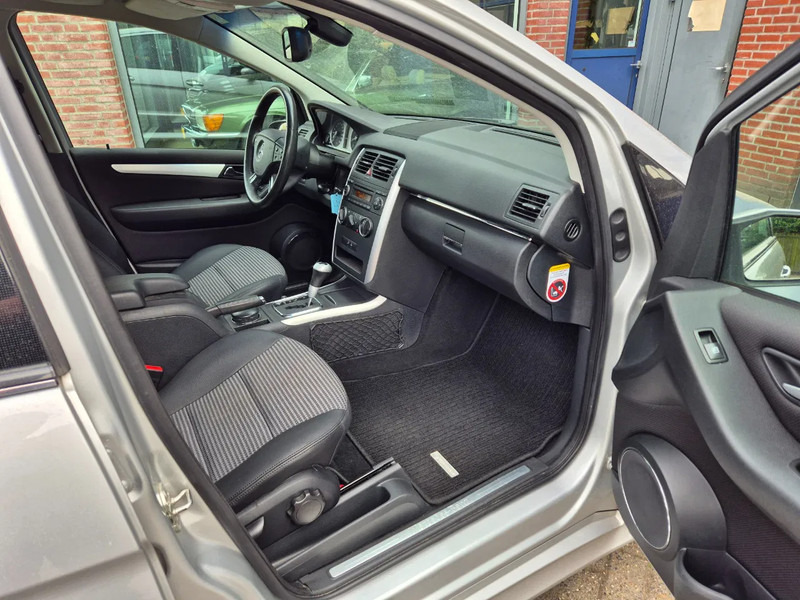 Car Mercedes-Benz B-Klasse 200 Automaat.trekhaak.: picture 12 Car Mercedes-Benz B-Klasse 200 Automaat.trekhaak.: picture 12