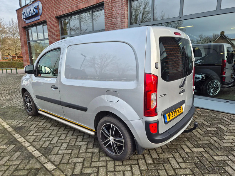 Mercedes-Benz Ctan 109 CDI 3 zitplaatsen - Small van: picture 3 Mercedes-Benz Ctan 109 CDI 3 zitplaatsen - Small van: picture 3