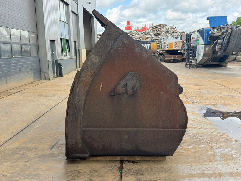 ARDEN CAT 980G - Bucket: picture 4 ARDEN CAT 980G - Bucket: picture 4
