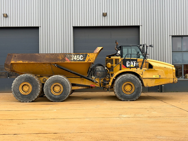 Articulated dumper Caterpillar 745C: picture 6