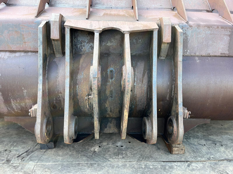 Bucket Caterpillar Caterpillar 990 Bucket: picture 11