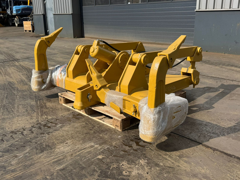 Caterpillar D6N D6M D5H D5R 1 Cylinder Ripper - Ripper: picture 3 Caterpillar D6N D6M D5H D5R 1 Cylinder Ripper - Ripper: picture 3