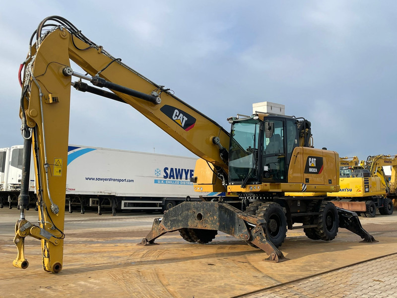 Caterpillar MH3024 - Waste/ Industry handler: picture 2 Caterpillar MH3024 - Waste/ Industry handler: picture 2