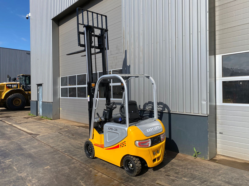 New Forklift EASY LIFT CPD 20 Forklift - 2.000 kg loading cap.: picture 9