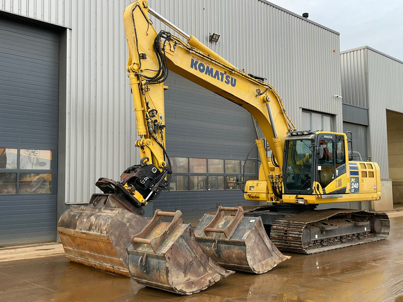 Komatsu PC240LC-10 Engcon and 3 x bucket - Crawler excavator: picture 2 Komatsu PC240LC-10 Engcon and 3 x bucket - Crawler excavator: picture 2