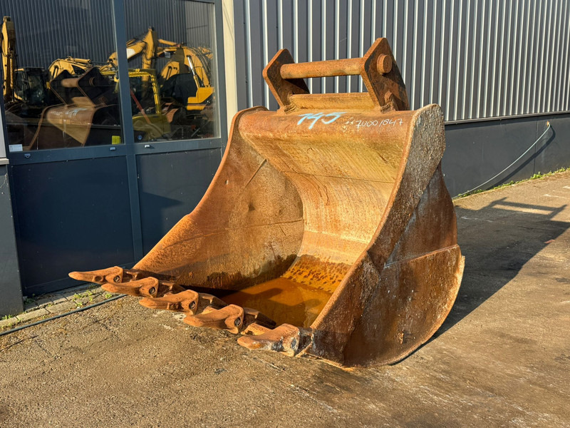 Lehnhoff HH5-1600mm Lehnhoff HS40 - Bucket: picture 1 Lehnhoff HH5-1600mm Lehnhoff HS40 - Bucket: picture 1