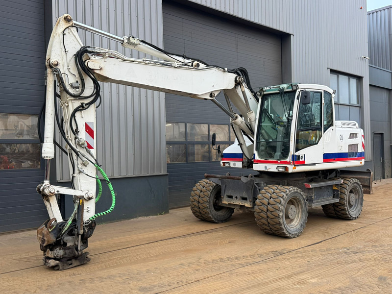 Volvo EW160D - Wheel excavator: picture 2 Volvo EW160D - Wheel excavator: picture 2