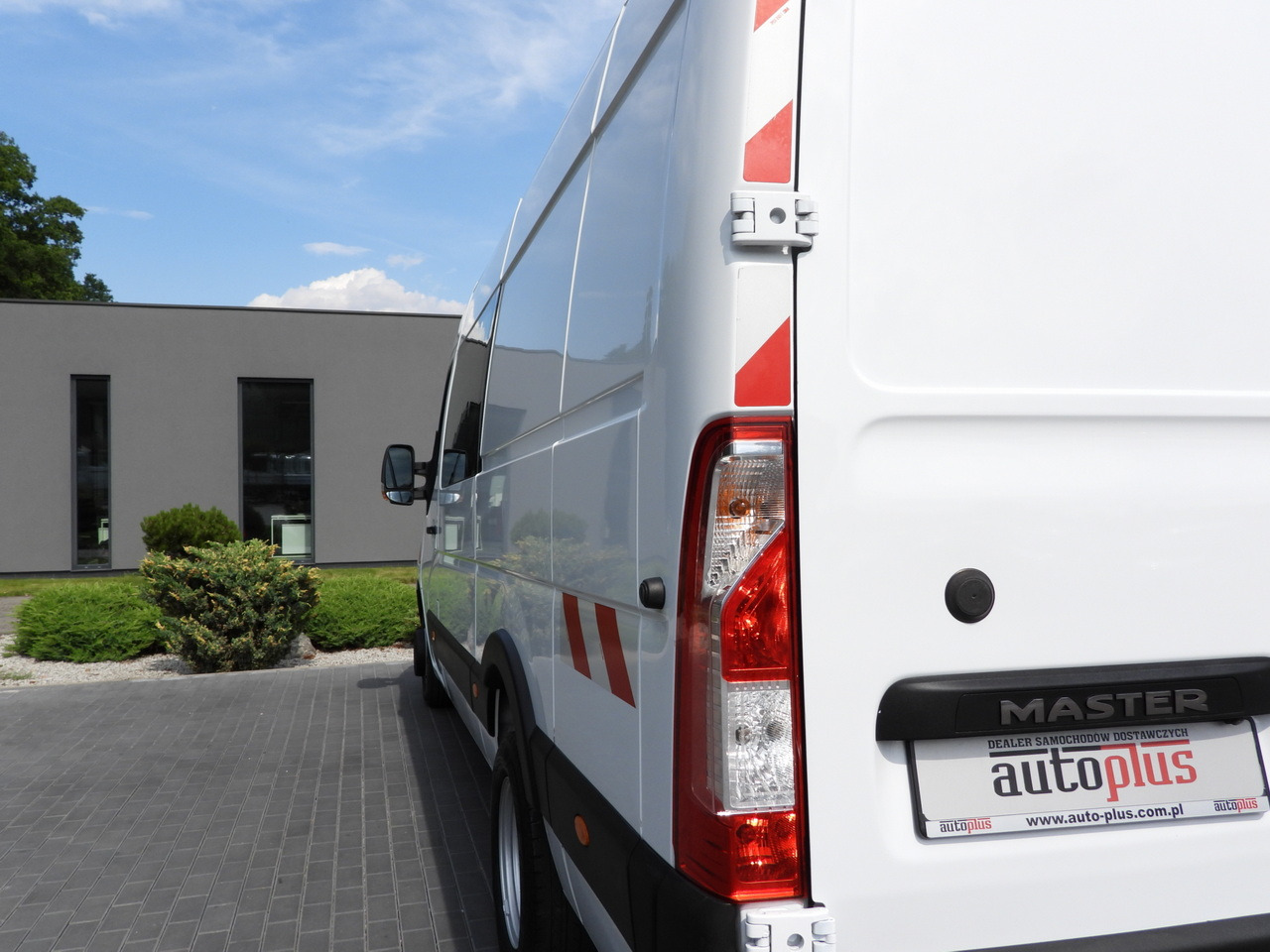 Commercial vehicle RENAULT MASTER BOX DELIVERY VAN 7 SEATS CRUISE CONTROL TWIN WHEELS AIR CONDITIONING  145HP: picture 16