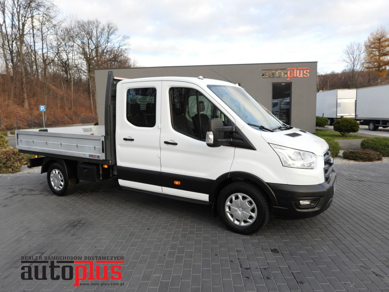 FORD TRANSIT 4x4 STAKE BODY DOUBLE CABIN DOKA 6 SEATS CRUISE CONTROL LED LIGHTS AIR CONDITIONING 170HP - Combi van: picture 2 FORD TRANSIT 4x4 STAKE BODY DOUBLE CABIN DOKA 6 SEATS CRUISE CONTROL LED LIGHTS AIR CONDITIONING 170HP - Combi van: picture 2