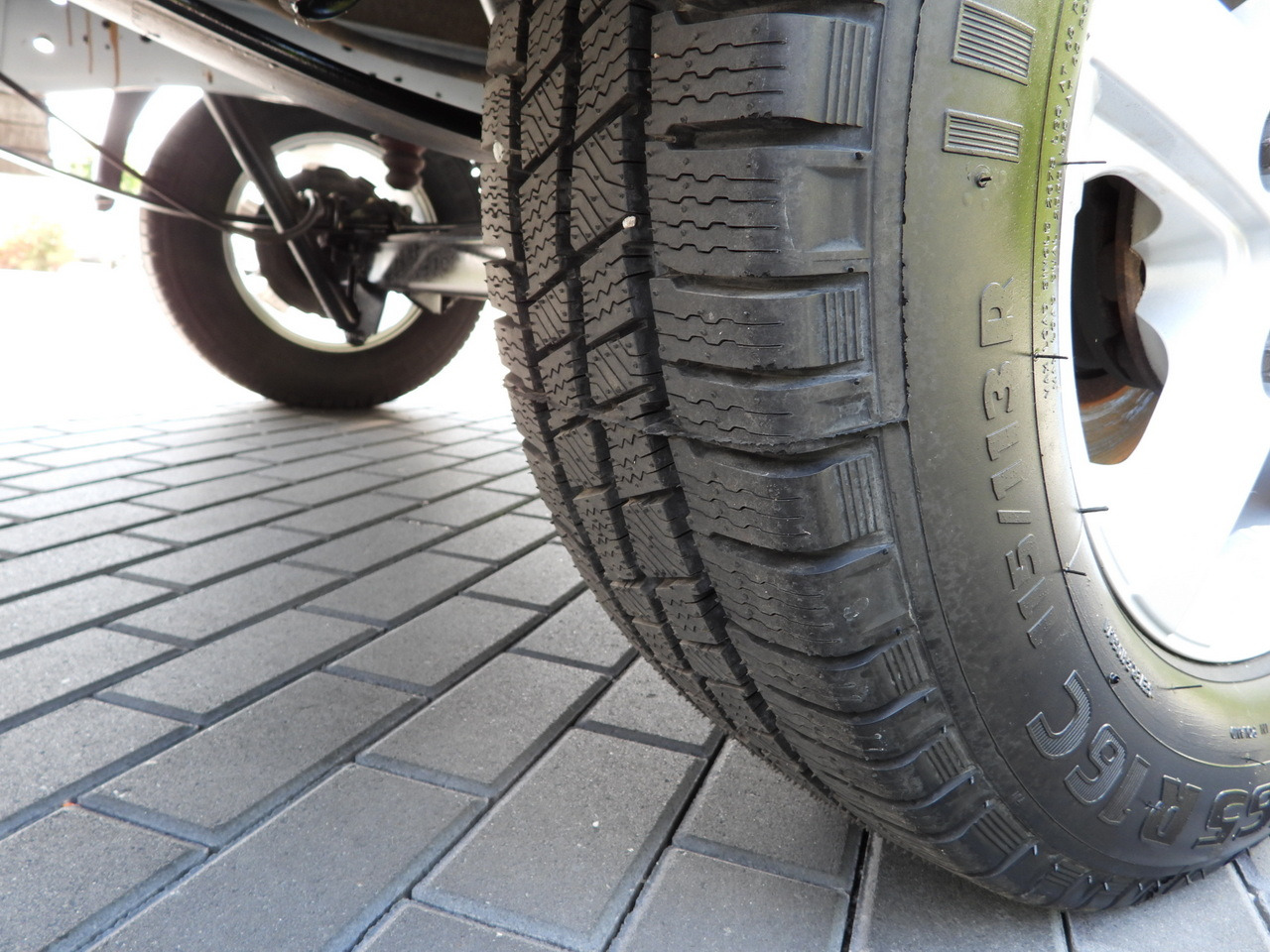 Box van FORD TRANSIT BOX LIFT 8 PALLETS CRUISE CONTROL LED LIGHTS AIR CONDITIONING 130HP: picture 31 Box van FORD TRANSIT BOX LIFT 8 PALLETS CRUISE CONTROL LED LIGHTS AIR CONDITIONING 130HP: picture 31