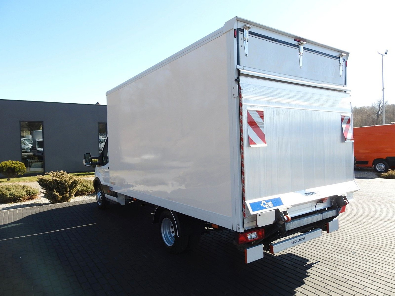 Leasing of  Ford TRANSIT  KOFFER AUFZUG 8 PALETTEN ZWILLINGSRÄDER Ford TRANSIT  KOFFER AUFZUG 8 PALETTEN ZWILLINGSRÄDER: picture 9