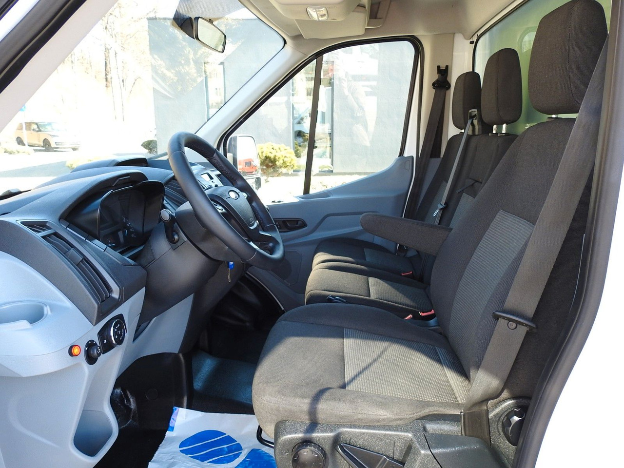 Leasing of  Ford TRANSIT  KOFFER AUFZUG 8 PALETTEN ZWILLINGSRÄDER Ford TRANSIT  KOFFER AUFZUG 8 PALETTEN ZWILLINGSRÄDER: picture 20