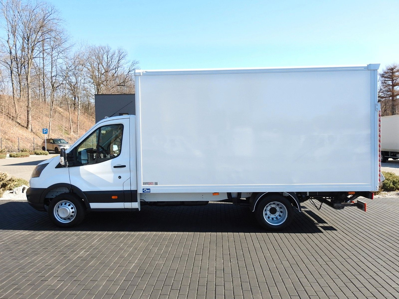 Leasing of  Ford TRANSIT  KOFFER AUFZUG 8 PALETTEN ZWILLINGSRÄDER Ford TRANSIT  KOFFER AUFZUG 8 PALETTEN ZWILLINGSRÄDER: picture 8