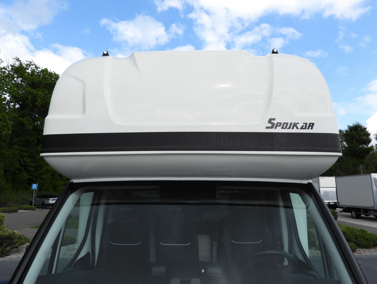 Curtain side van IVECO DAILY 35S18 TARPAULIN LIFT 8 PALLETS WEBASTO CRUISE CONTROL AIR CONDITIONING 180HP: picture 16 Curtain side van IVECO DAILY 35S18 TARPAULIN LIFT 8 PALLETS WEBASTO CRUISE CONTROL AIR CONDITIONING 180HP: picture 16