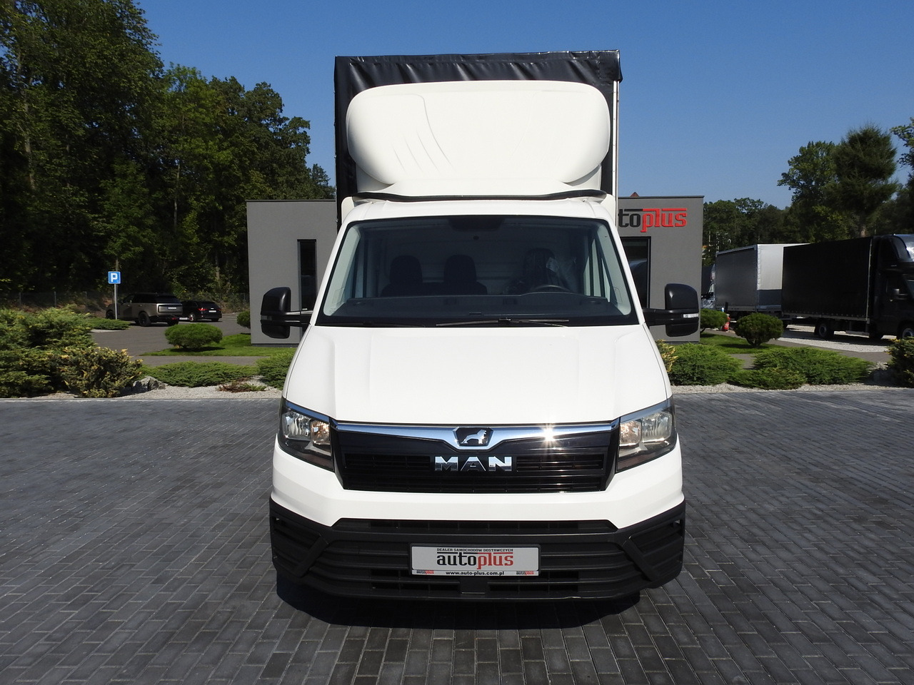 MAN TGE TARPAULIN 10 PALLETS AIR CONDITIONING 180HP - Curtain side van: picture 5 MAN TGE TARPAULIN 10 PALLETS AIR CONDITIONING 180HP - Curtain side van: picture 5