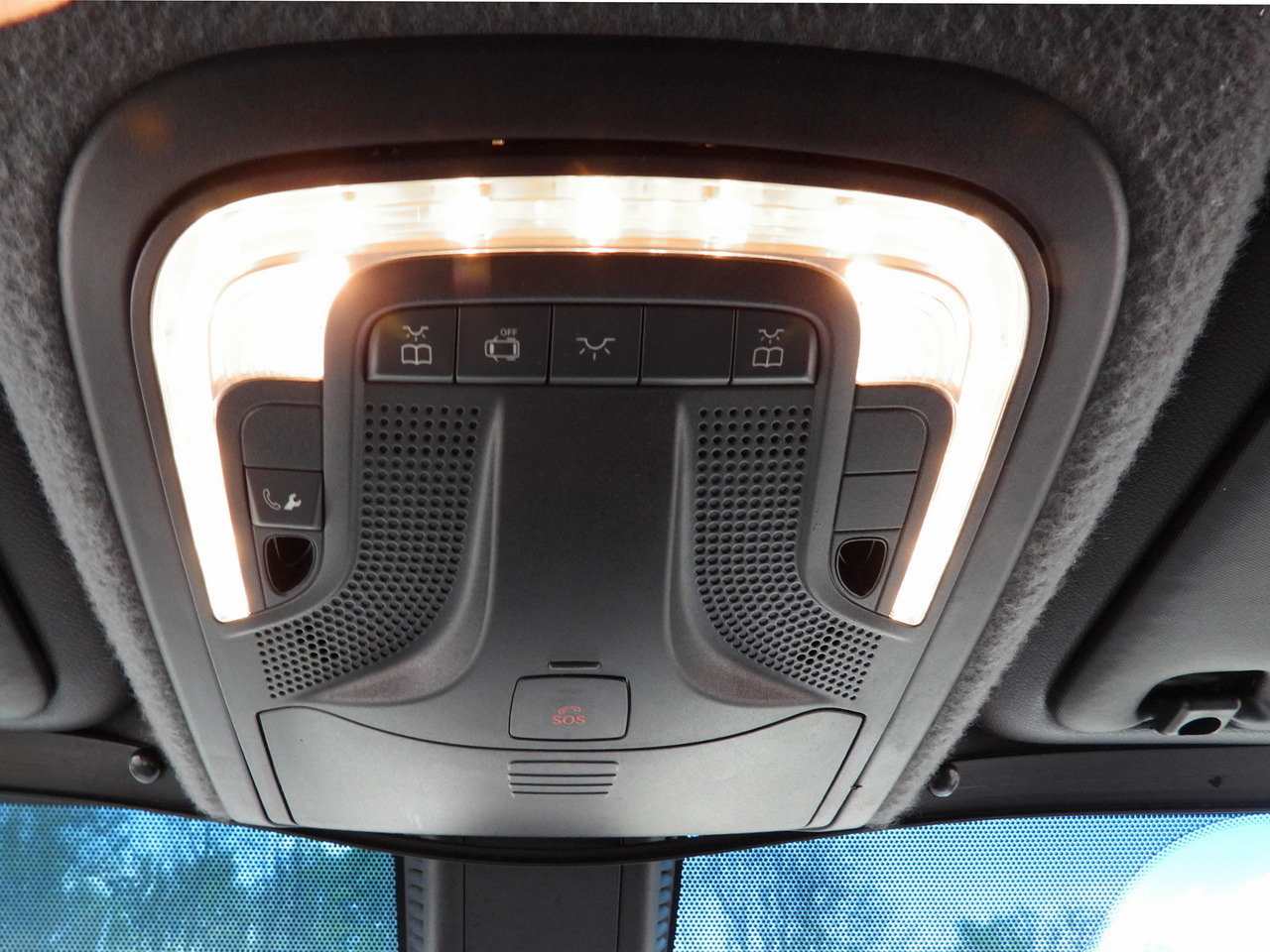 Curtain side van MERCEDES SPRINTER 316 8 PALLETS TARPAULIN LIFT CRUISE CONTROL AIR CONDITIONING 160HP: picture 45 Curtain side van MERCEDES SPRINTER 316 8 PALLETS TARPAULIN LIFT CRUISE CONTROL AIR CONDITIONING 160HP: picture 45