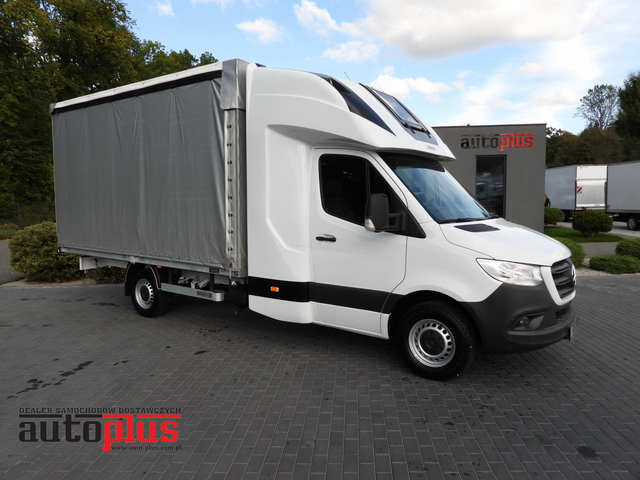 MERCEDES SPRINTER 316 TARPAULIN 8 PALLETS WEBASTO CRUISE CONTROL AIR CONDITIONING 160HP - Curtain side van: picture 1 MERCEDES SPRINTER 316 TARPAULIN 8 PALLETS WEBASTO CRUISE CONTROL AIR CONDITIONING 160HP - Curtain side van: picture 1