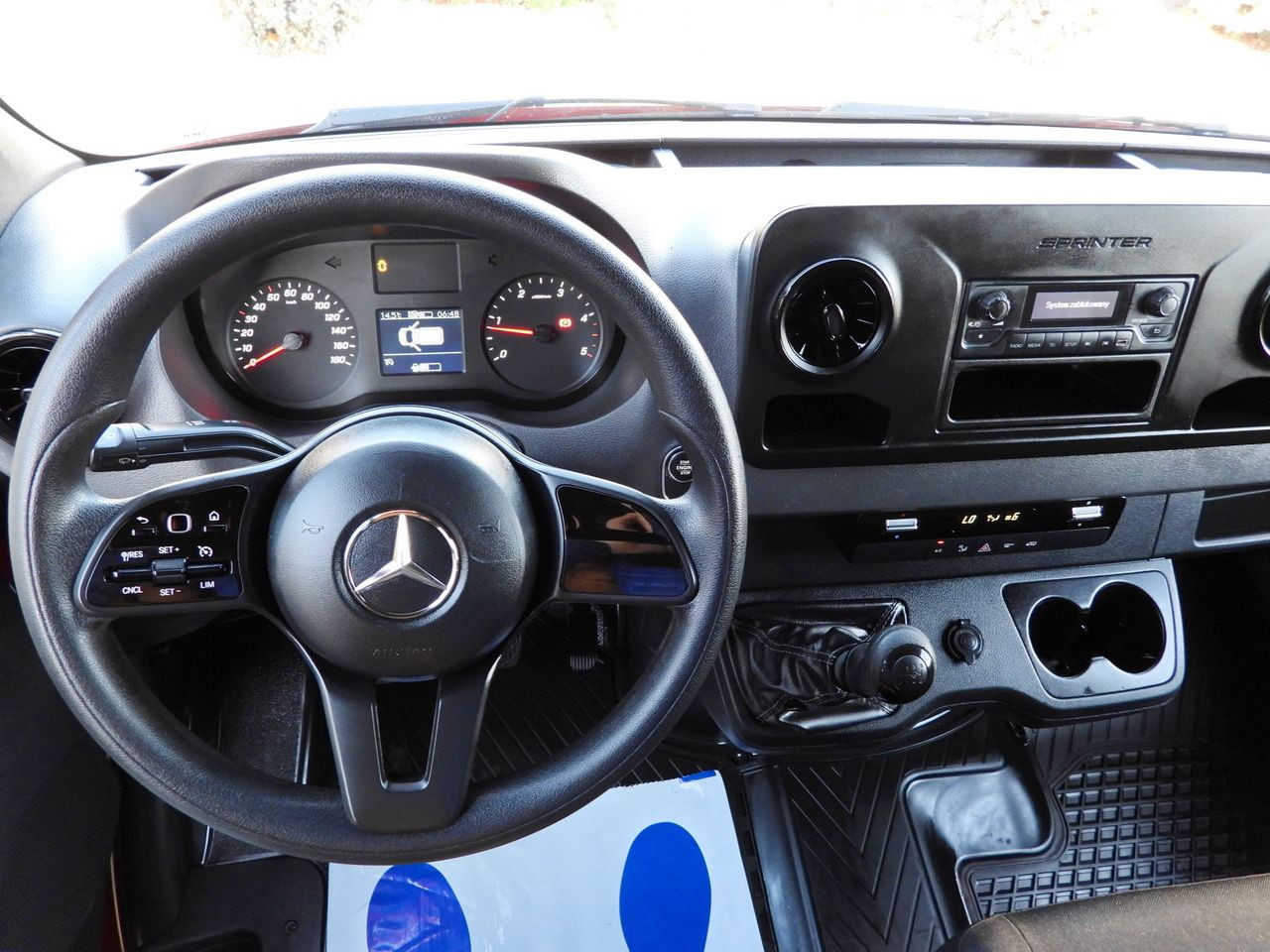 Curtain side van MERCEDES SPRINTER 316 TARPAULIN LIFT 8 PALLETS WEBASTO CRUISE CONTROL AIR CONDITIONING 160HP: picture 34 Curtain side van MERCEDES SPRINTER 316 TARPAULIN LIFT 8 PALLETS WEBASTO CRUISE CONTROL AIR CONDITIONING 160HP: picture 34