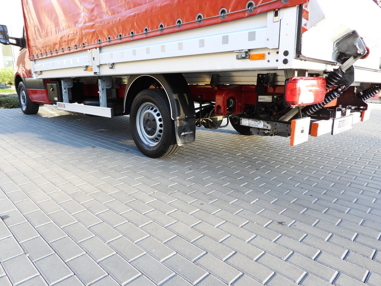 Curtain side van MERCEDES SPRINTER 316 TARPAULIN LIFT 8 PALLETS WEBASTO CRUISE CONTROL AIR CONDITIONING 160HP: picture 20 Curtain side van MERCEDES SPRINTER 316 TARPAULIN LIFT 8 PALLETS WEBASTO CRUISE CONTROL AIR CONDITIONING 160HP: picture 20