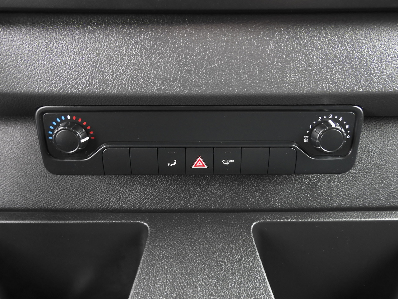 New Panel van, Electric van MERCEDES eSprinter NEW ELECTRIC VAN AUTOMATIC TRANSMISSION GUARANTEE 95HP: picture 34 New Panel van, Electric van MERCEDES eSprinter NEW ELECTRIC VAN AUTOMATIC TRANSMISSION GUARANTEE 95HP: picture 34