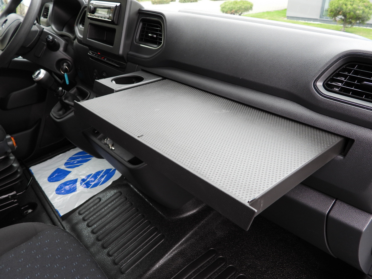 Curtain side van OPEL MOVANO TARPAULIN 10 PALLETS WEBASTO CRUISE CONTROL LED LIGHTS PNEUMATICS AIR CONDITIONING 165HP: picture 40 Curtain side van OPEL MOVANO TARPAULIN 10 PALLETS WEBASTO CRUISE CONTROL LED LIGHTS PNEUMATICS AIR CONDITIONING 165HP: picture 40