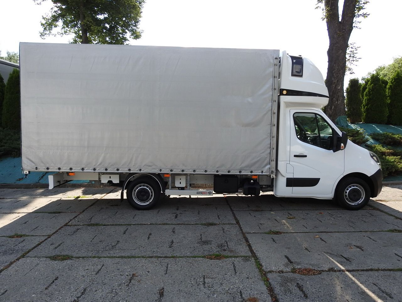 Leasing of OPEL MOVANO  TARPAULIN 10 PALLETS WEBASTO CRUISE CONTROL LED LIGHTS PNEUMATICS AIR CONDITIONING  165HP OPEL MOVANO  TARPAULIN 10 PALLETS WEBASTO CRUISE CONTROL LED LIGHTS PNEUMATICS AIR CONDITIONING  165HP: picture 7