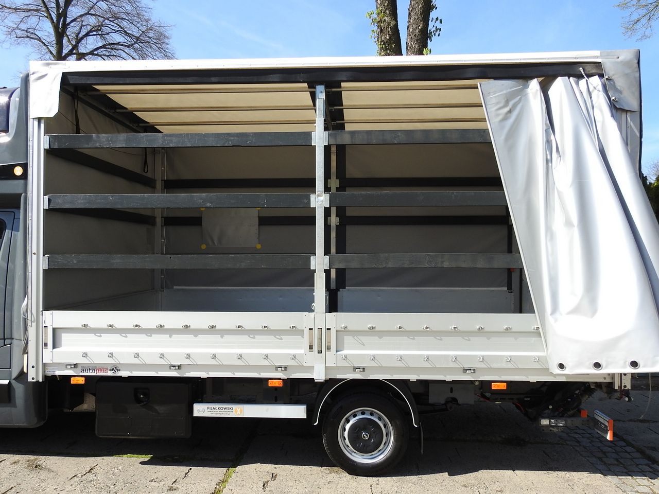 Leasing of OPEL MOVANO  TARPAULIN LIFT 9 PALLETS WEBASTO CRUISE CONTROL NAVIGATION LED LIGHTS PNEUMATICS AIR CONDITIONING  165HP OPEL MOVANO  TARPAULIN LIFT 9 PALLETS WEBASTO CRUISE CONTROL NAVIGATION LED LIGHTS PNEUMATICS AIR CONDITIONING  165HP: picture 25