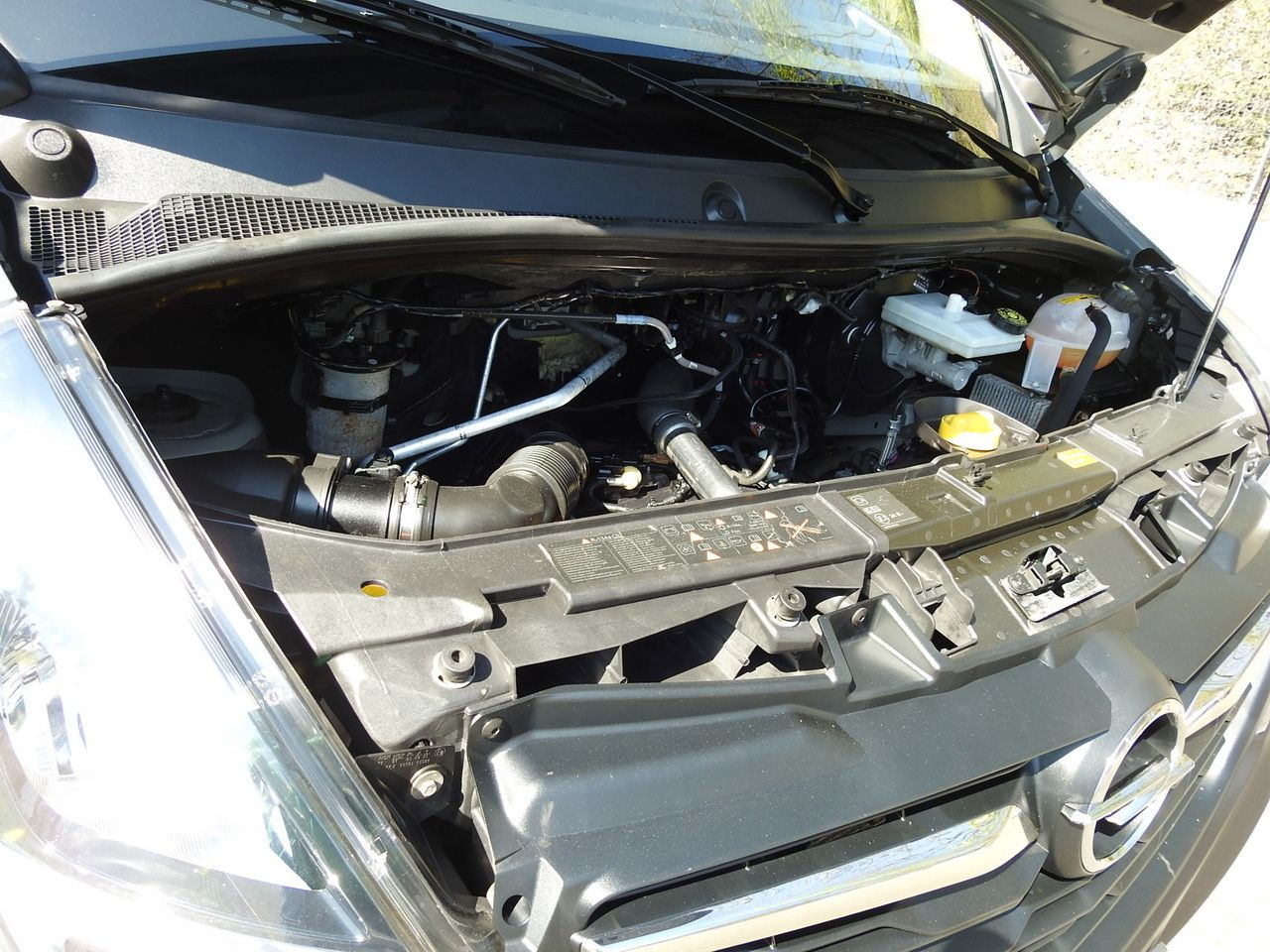 Leasing of OPEL MOVANO  TARPAULIN LIFT 9 PALLETS WEBASTO CRUISE CONTROL NAVIGATION LED LIGHTS PNEUMATICS AIR CONDITIONING  165HP OPEL MOVANO  TARPAULIN LIFT 9 PALLETS WEBASTO CRUISE CONTROL NAVIGATION LED LIGHTS PNEUMATICS AIR CONDITIONING  165HP: picture 31