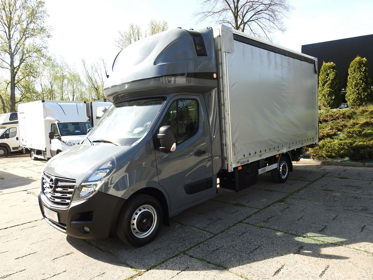 Leasing of OPEL MOVANO  TARPAULIN LIFT 9 PALLETS WEBASTO CRUISE CONTROL NAVIGATION LED LIGHTS PNEUMATICS AIR CONDITIONING  165HP OPEL MOVANO  TARPAULIN LIFT 9 PALLETS WEBASTO CRUISE CONTROL NAVIGATION LED LIGHTS PNEUMATICS AIR CONDITIONING  165HP: picture 6