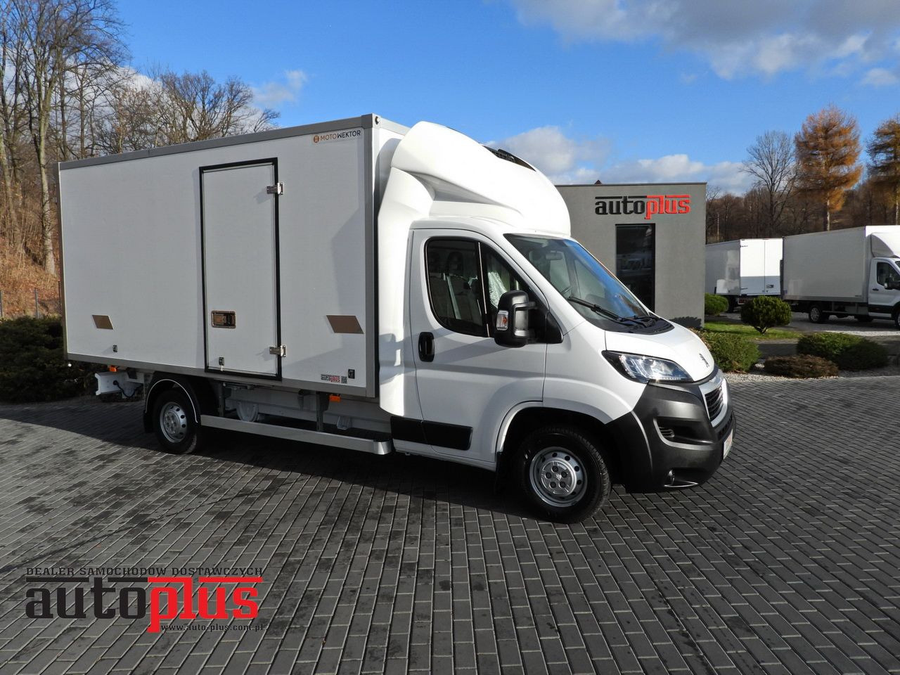 PEUGEOT BOXER REGRIGERATOR BOX 0*C 8 PALLETS CRUISE CONTROL LED LIGHTS AIR CONDITIONING 140HP - Refrigerated van: picture 1 PEUGEOT BOXER REGRIGERATOR BOX 0*C 8 PALLETS CRUISE CONTROL LED LIGHTS AIR CONDITIONING 140HP - Refrigerated van: picture 1