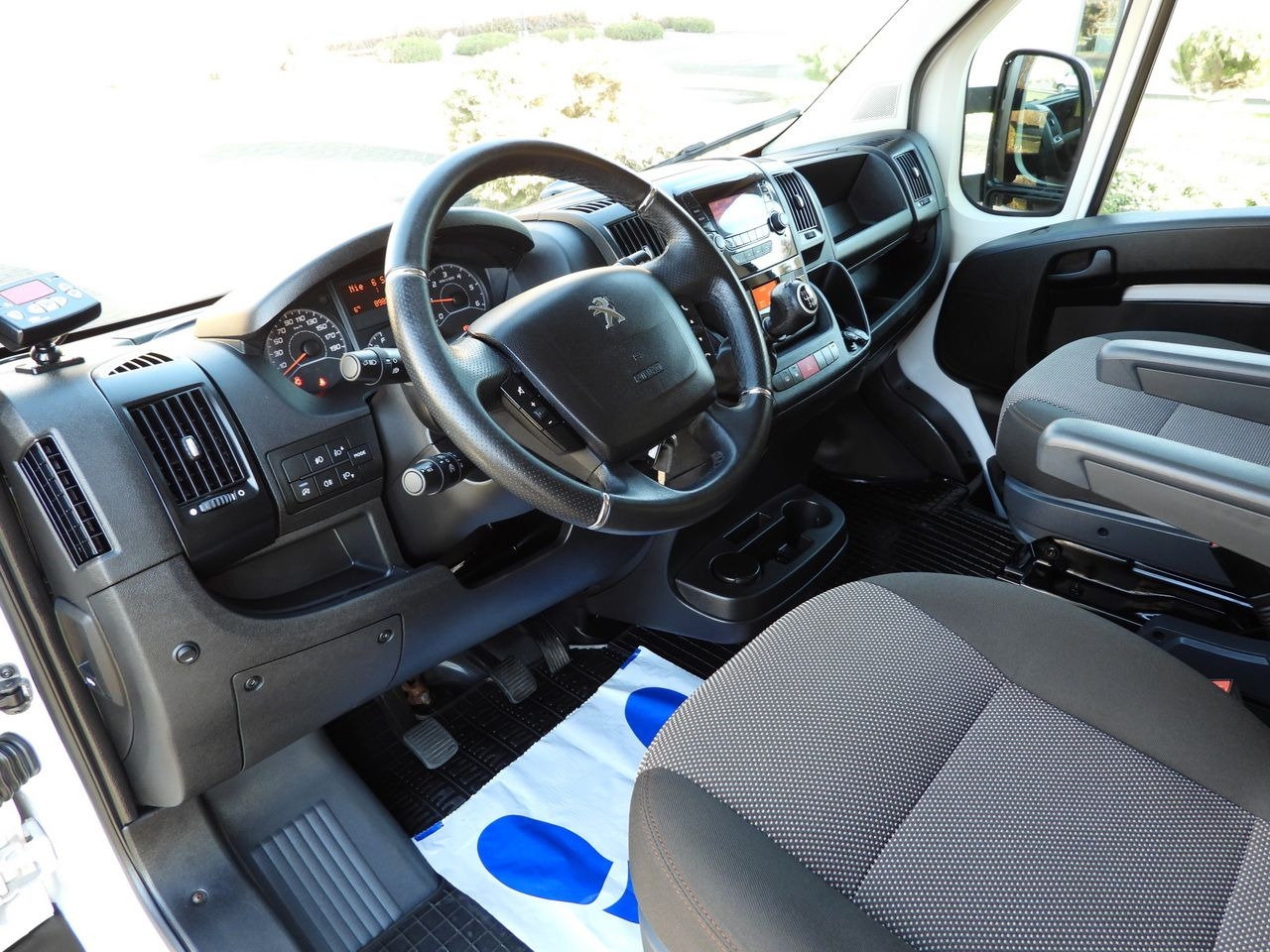 PEUGEOT BOXER REGRIGERATOR BOX 0*C 8 PALLETS CRUISE CONTROL LED LIGHTS AIR CONDITIONING 165HP - Refrigerated van: picture 2 PEUGEOT BOXER REGRIGERATOR BOX 0*C 8 PALLETS CRUISE CONTROL LED LIGHTS AIR CONDITIONING 165HP - Refrigerated van: picture 2