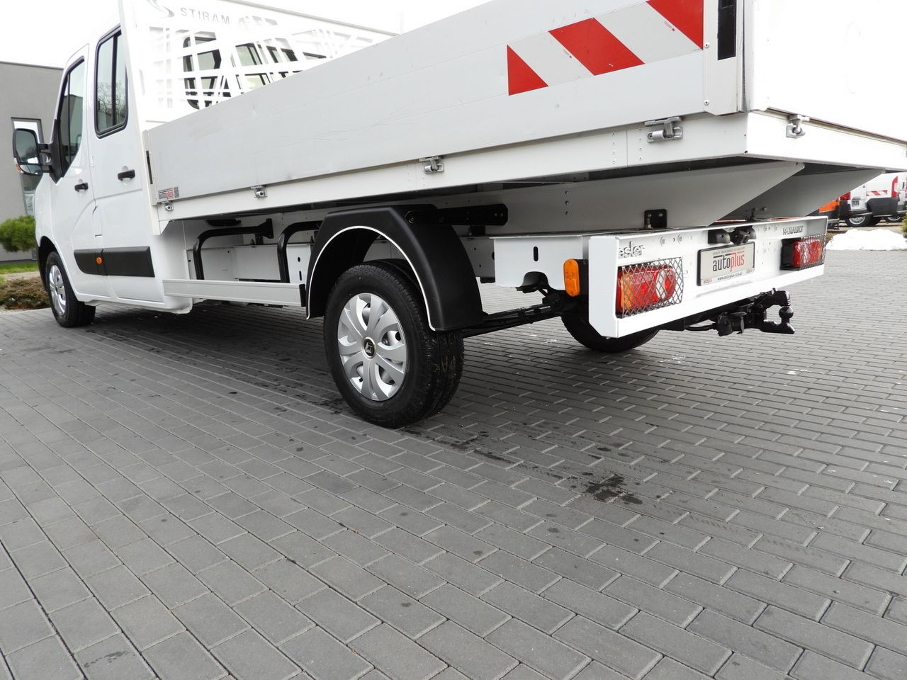 Combi van RENAULT MASTER STAKE BODY DOUBLE CABIN DOKA 6 SEATS CRUISE CONTROL NAVIGATION LED LIGHTS AIR CONDITIONING  150HP: picture 15