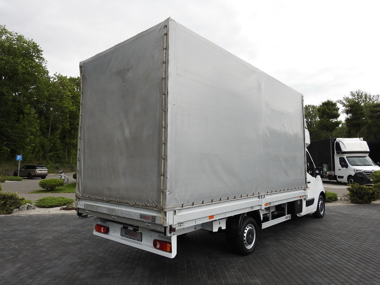 RENAULT MASTER TARPAULIN 10 PALLETS WEBASTO CRUISE CONTROL AIR CONDITIONING 170HP - Curtain side van: picture 3 RENAULT MASTER TARPAULIN 10 PALLETS WEBASTO CRUISE CONTROL AIR CONDITIONING 170HP - Curtain side van: picture 3