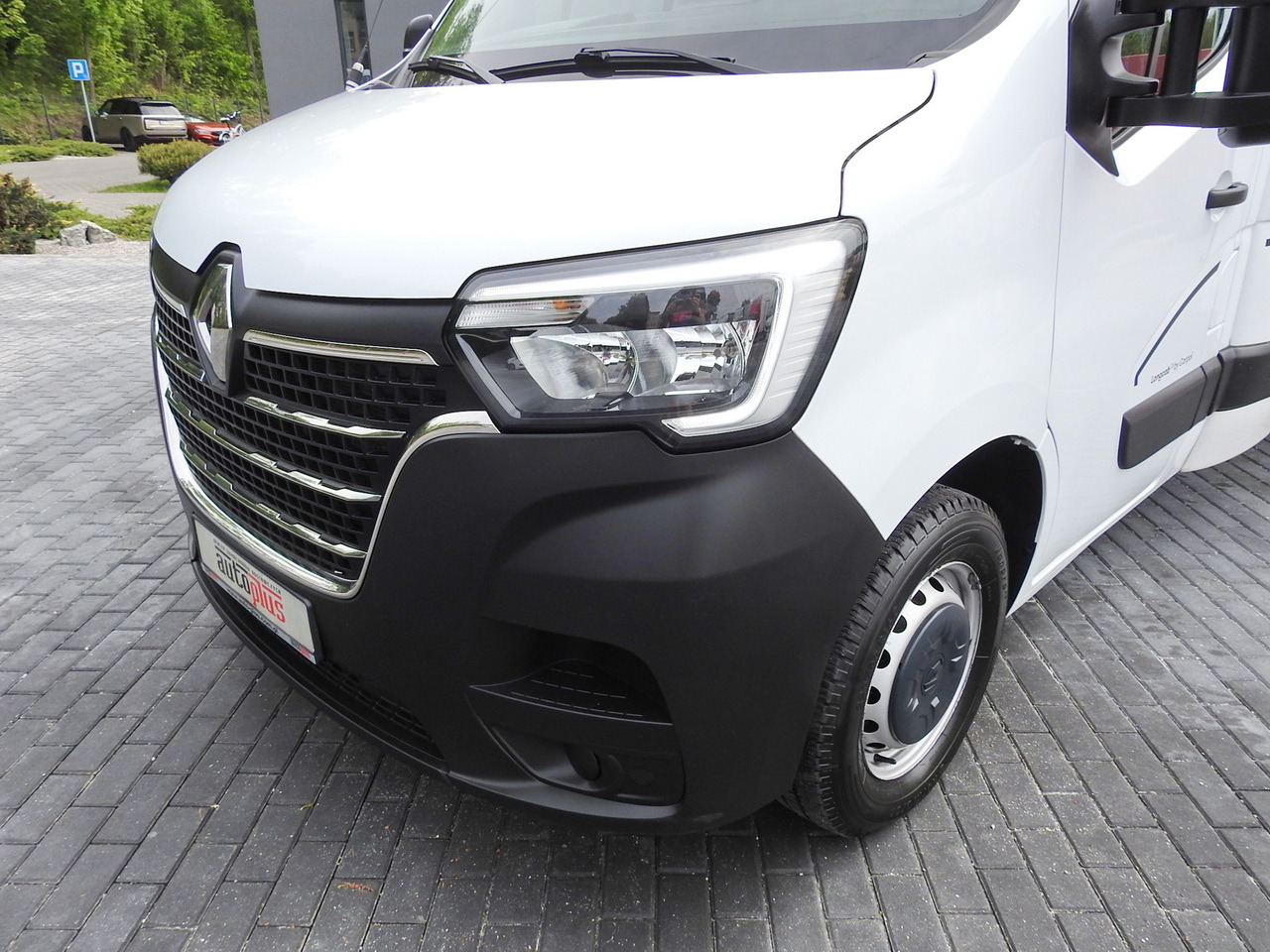 Curtain side van RENAULT MASTER TARPAULIN 10 PALLETS WEBASTO CRUISE CONTROL AIR CONDITIONING LED LIGHTS PNEUMATICS 165HP: picture 18 Curtain side van RENAULT MASTER TARPAULIN 10 PALLETS WEBASTO CRUISE CONTROL AIR CONDITIONING LED LIGHTS PNEUMATICS 165HP: picture 18