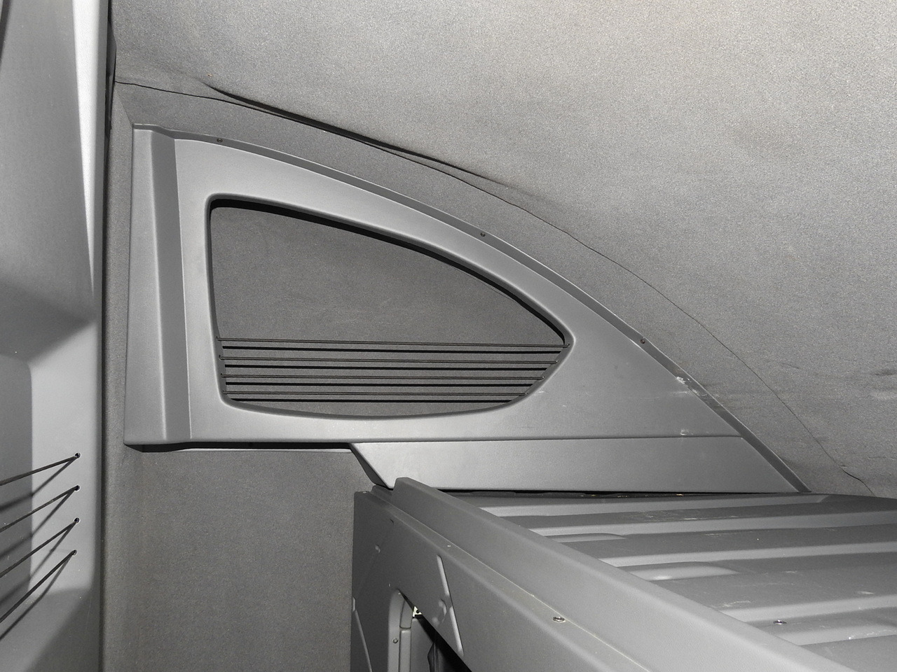 Curtain side van RENAULT MASTER TARPAULIN 10 PALLETS WEBASTO CRUISE CONTROL AIR CONDITIONING LED LIGHTS PNEUMATICS 165HP: picture 45 Curtain side van RENAULT MASTER TARPAULIN 10 PALLETS WEBASTO CRUISE CONTROL AIR CONDITIONING LED LIGHTS PNEUMATICS 165HP: picture 45